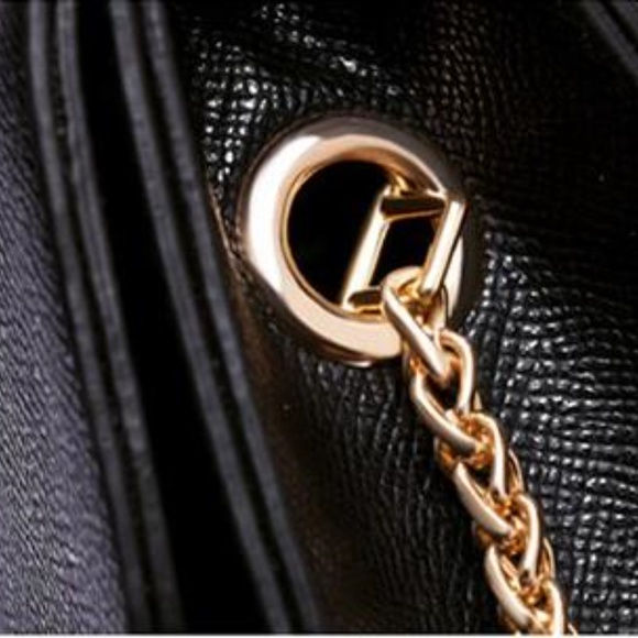 Mini Crossbody Handbag - Vegan - Picture 8 of 8